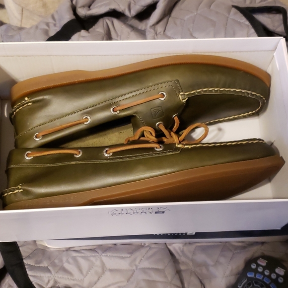 Sperry Other - Sperry Top Siders colored olive in size 11